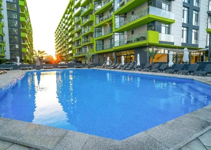 アパート La Mare Alezzi ナボダリ