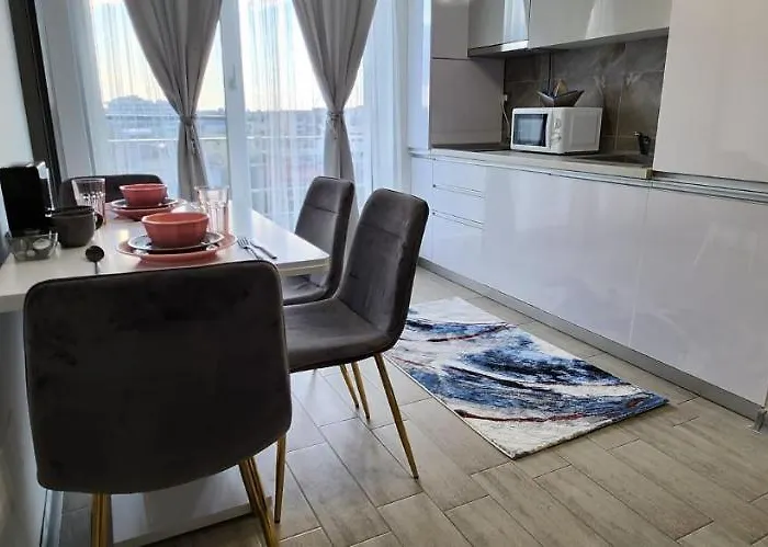 La Mare Alezzi アパート